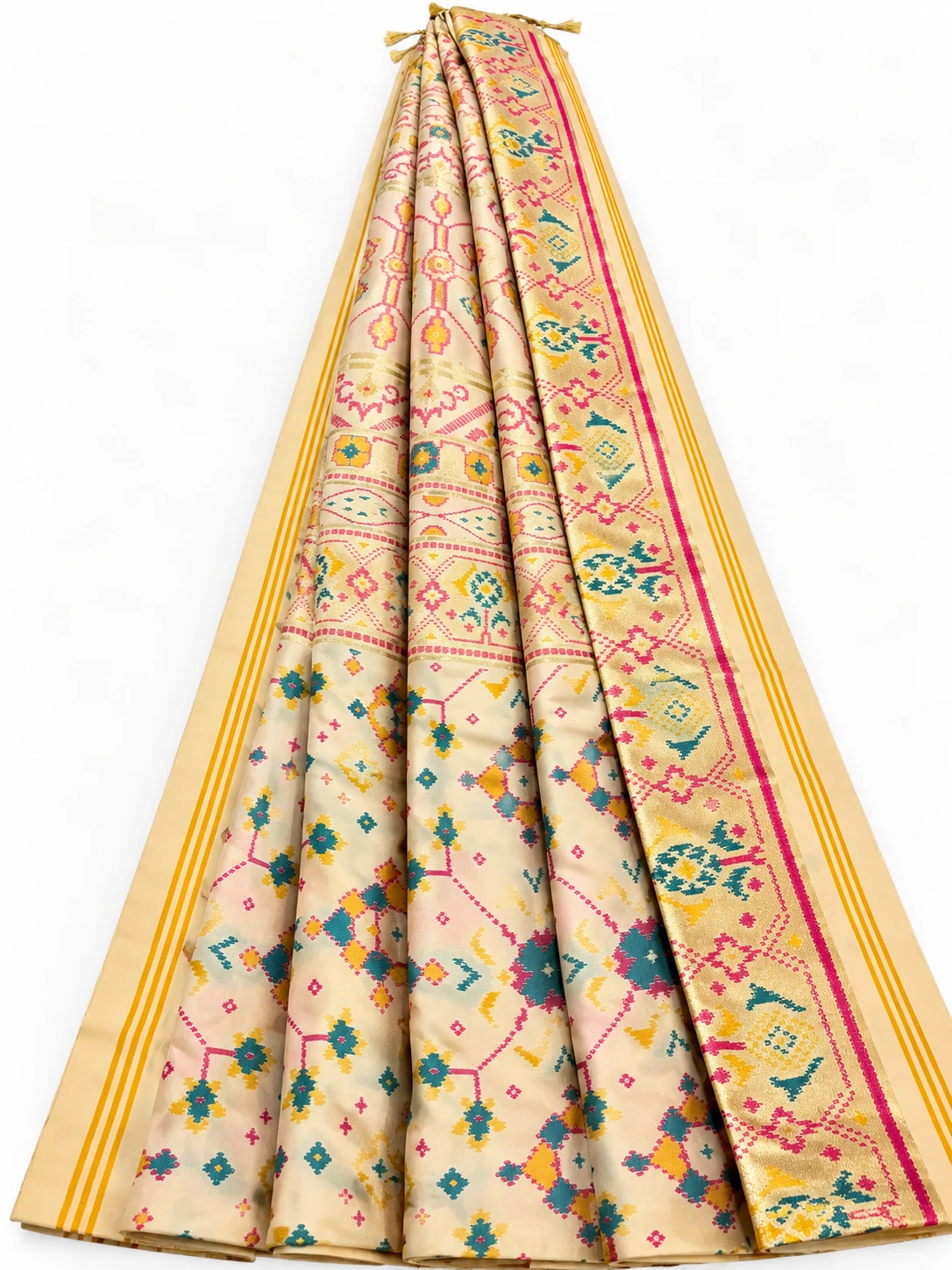 Rudraksh Patola (Ivory Cream)