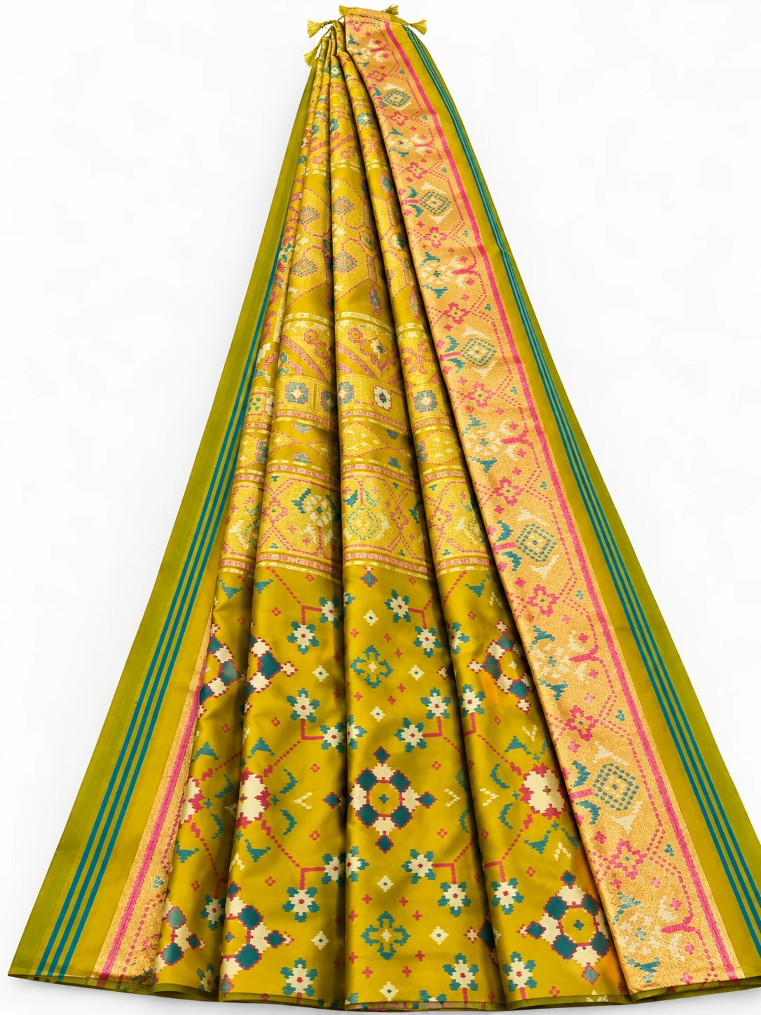 Rudraksh Potola(Parrot Green with a golden-yellow undertone)